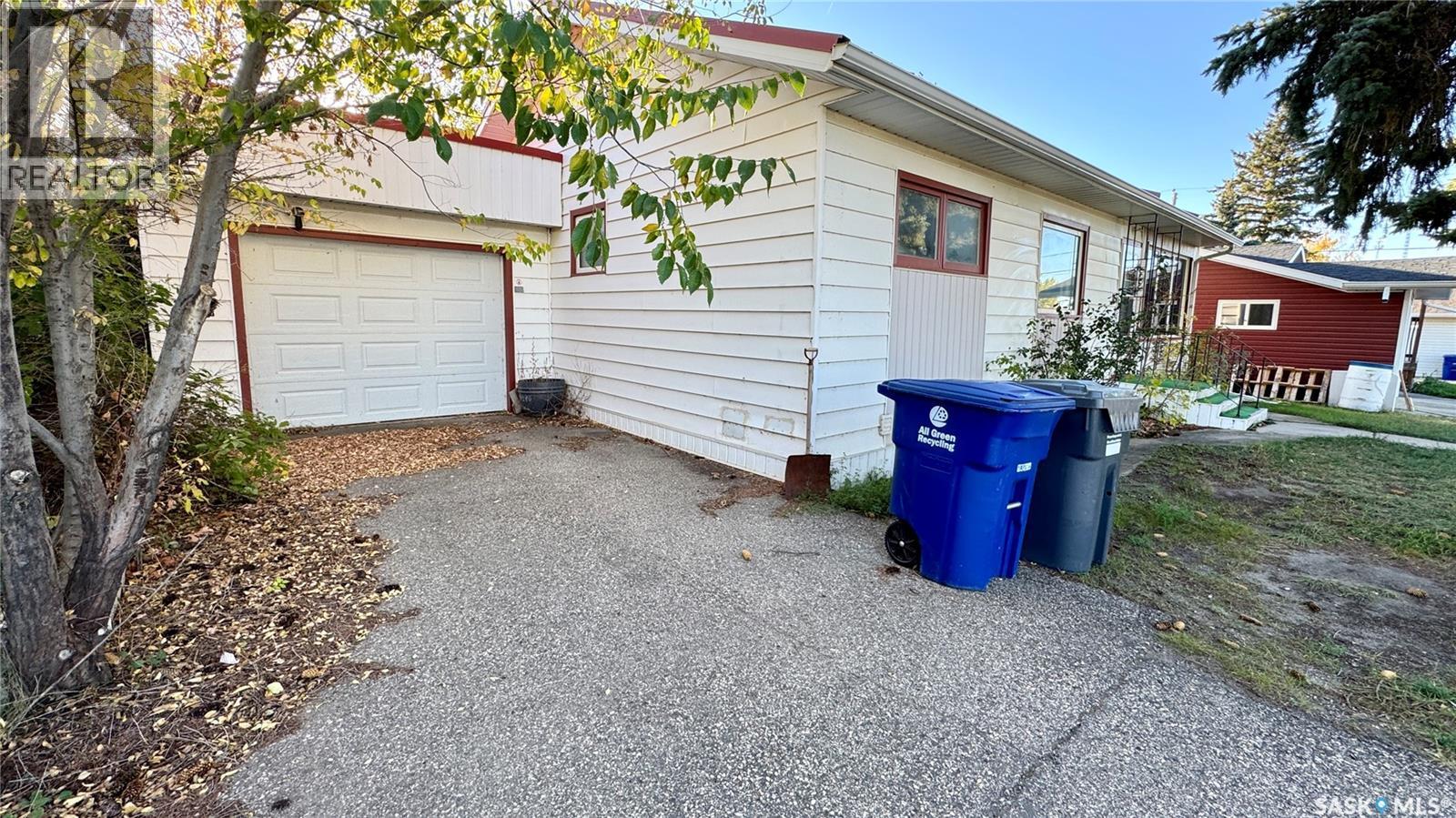 115 1St Street, Davidson, SK - Outdoor With Exterior