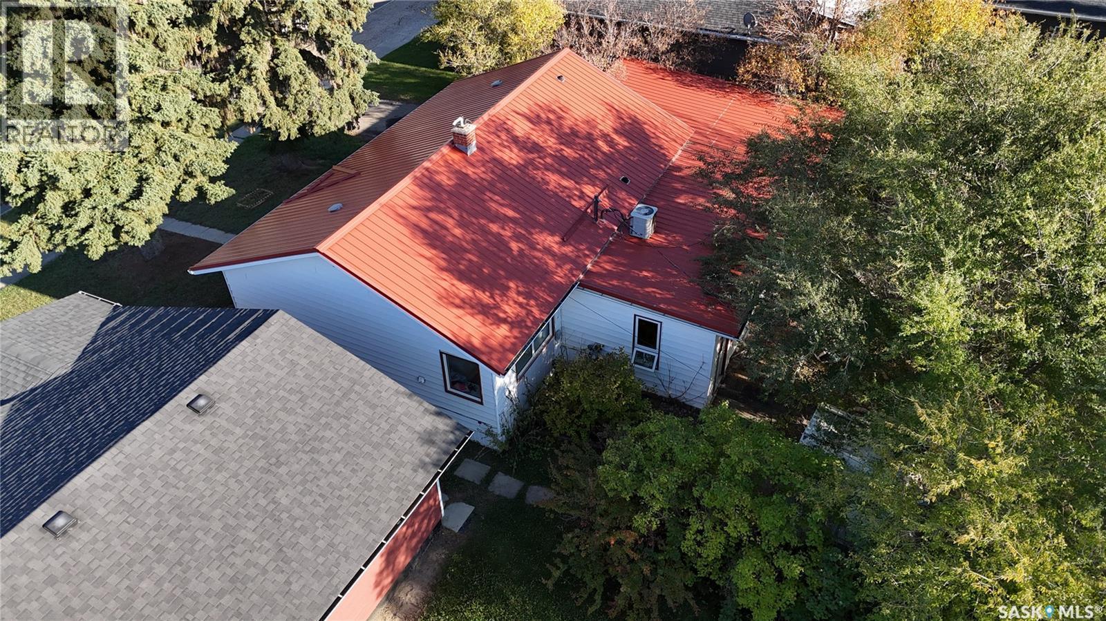 115 1St Street, Davidson, SK - Outdoor