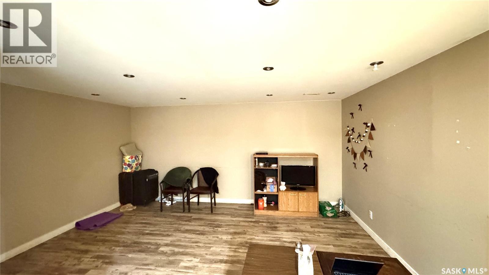 115 1St Street, Davidson, SK - Indoor Photo Showing Other Room