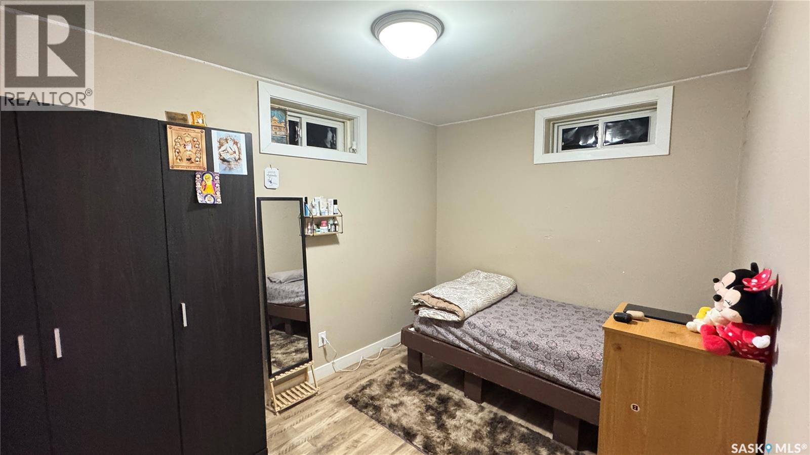 115 1St Street, Davidson, SK - Indoor