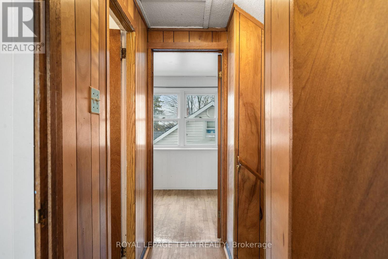 266 Daniel Street S, Arnprior, ON