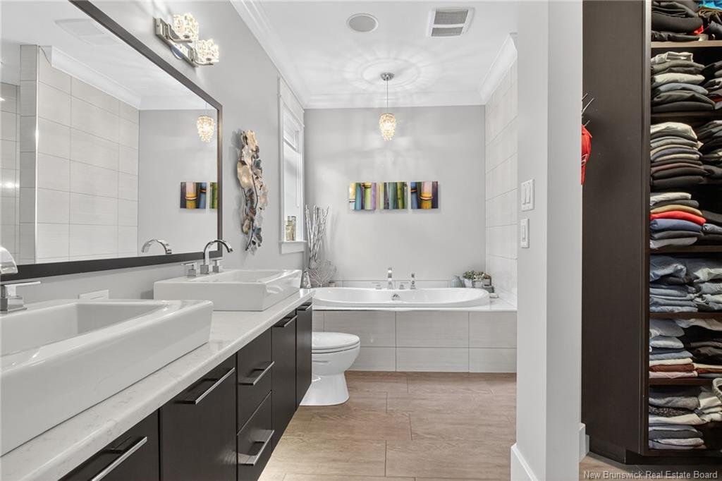 41 Valmont St, Dieppe, NB