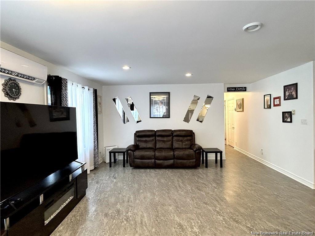 369 Water St, Miramichi, NB