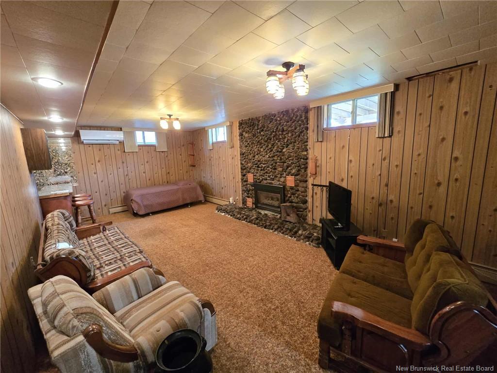 780 Donald St, Bathurst, NB