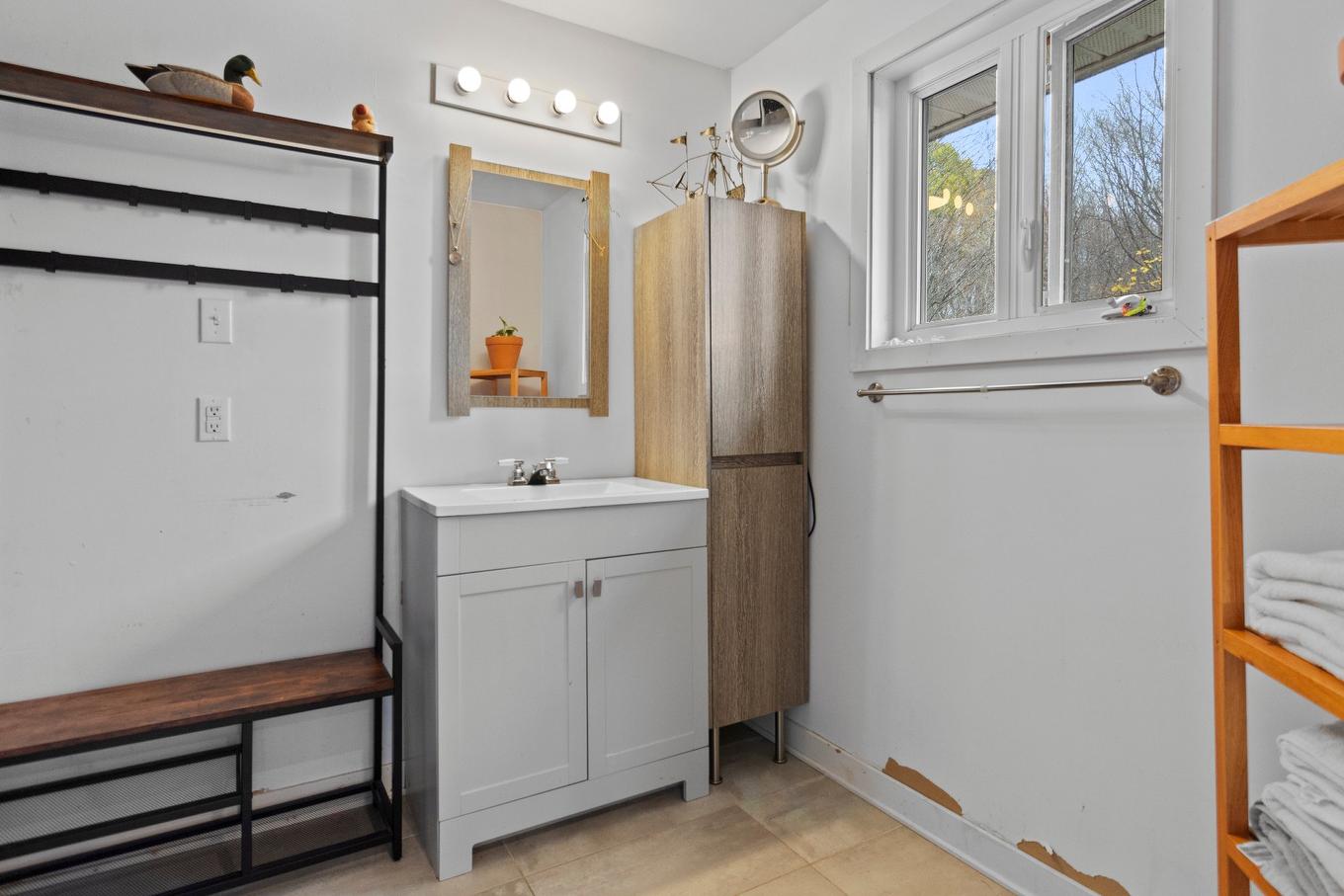 Salle de bains - 200 Rg St-Étienne, Saint-Placide, QC - Indoor