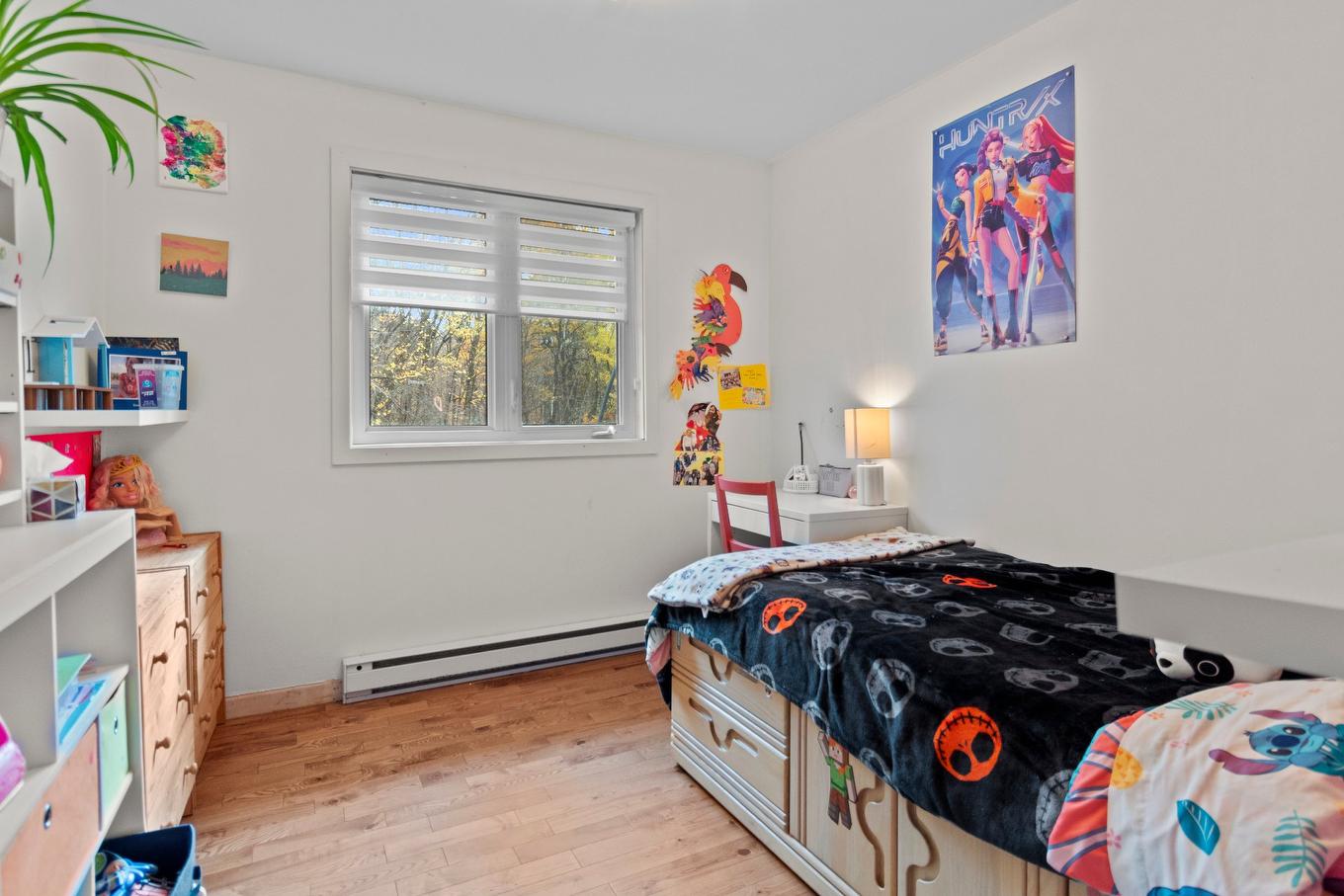 Chambre à coucher - 200 Rg St-Étienne, Saint-Placide, QC - Indoor Photo Showing Bedroom