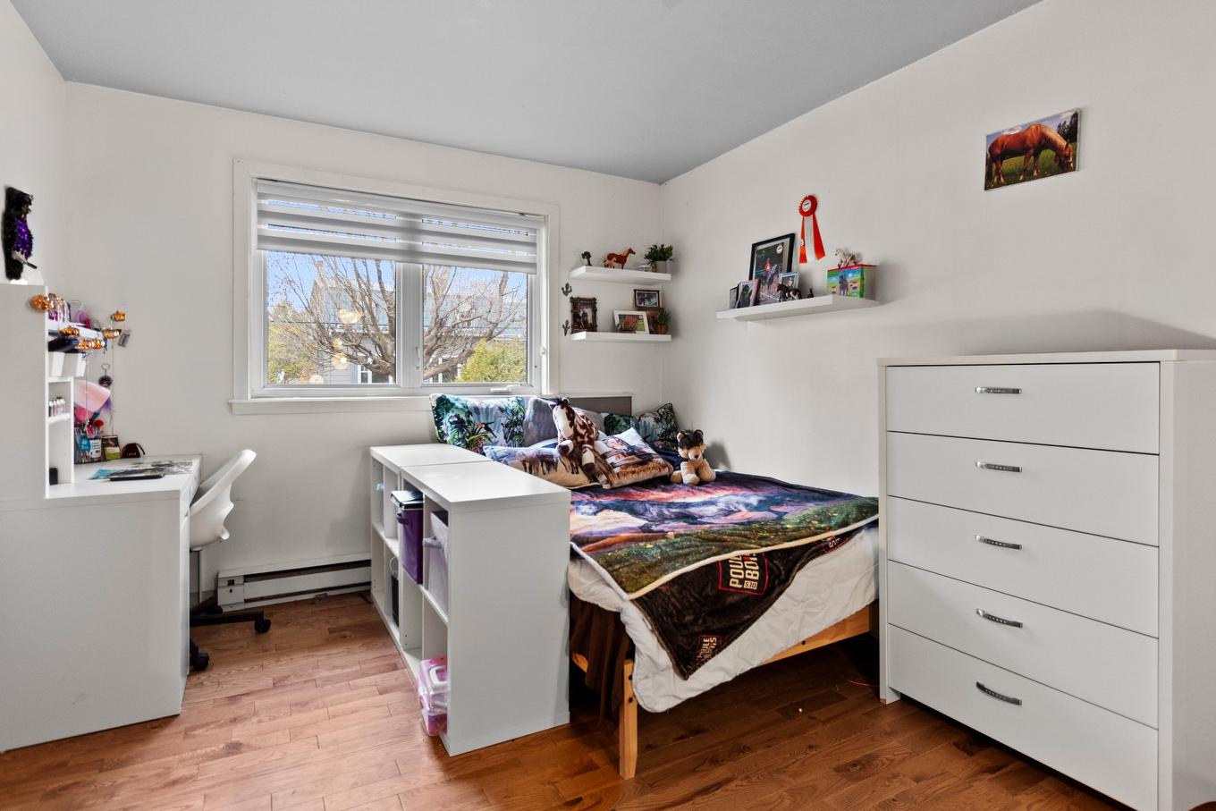 Chambre à coucher - 200 Rg St-Étienne, Saint-Placide, QC - Indoor Photo Showing Bedroom