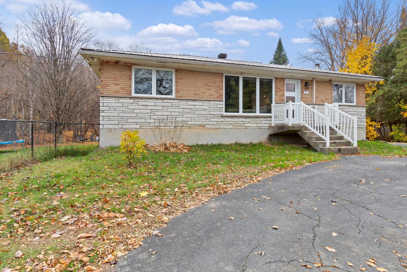 Façade - 200 Rg St-Étienne, Saint-Placide, QC - Outdoor