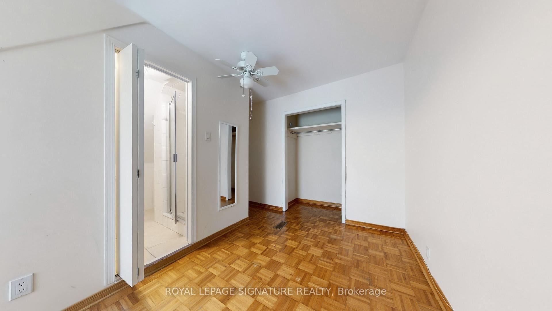 Upper-189 Beatrice Street, Toronto, ON - Indoor Photo Showing Other Room