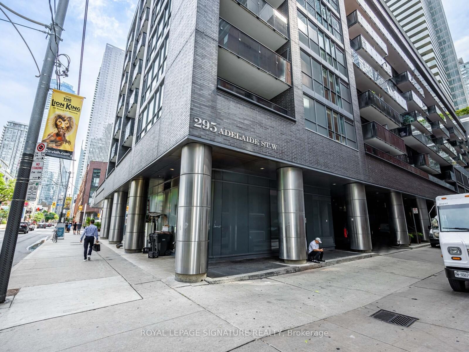 1804-295 Adelaide Street W, Toronto, ON - Outdoor