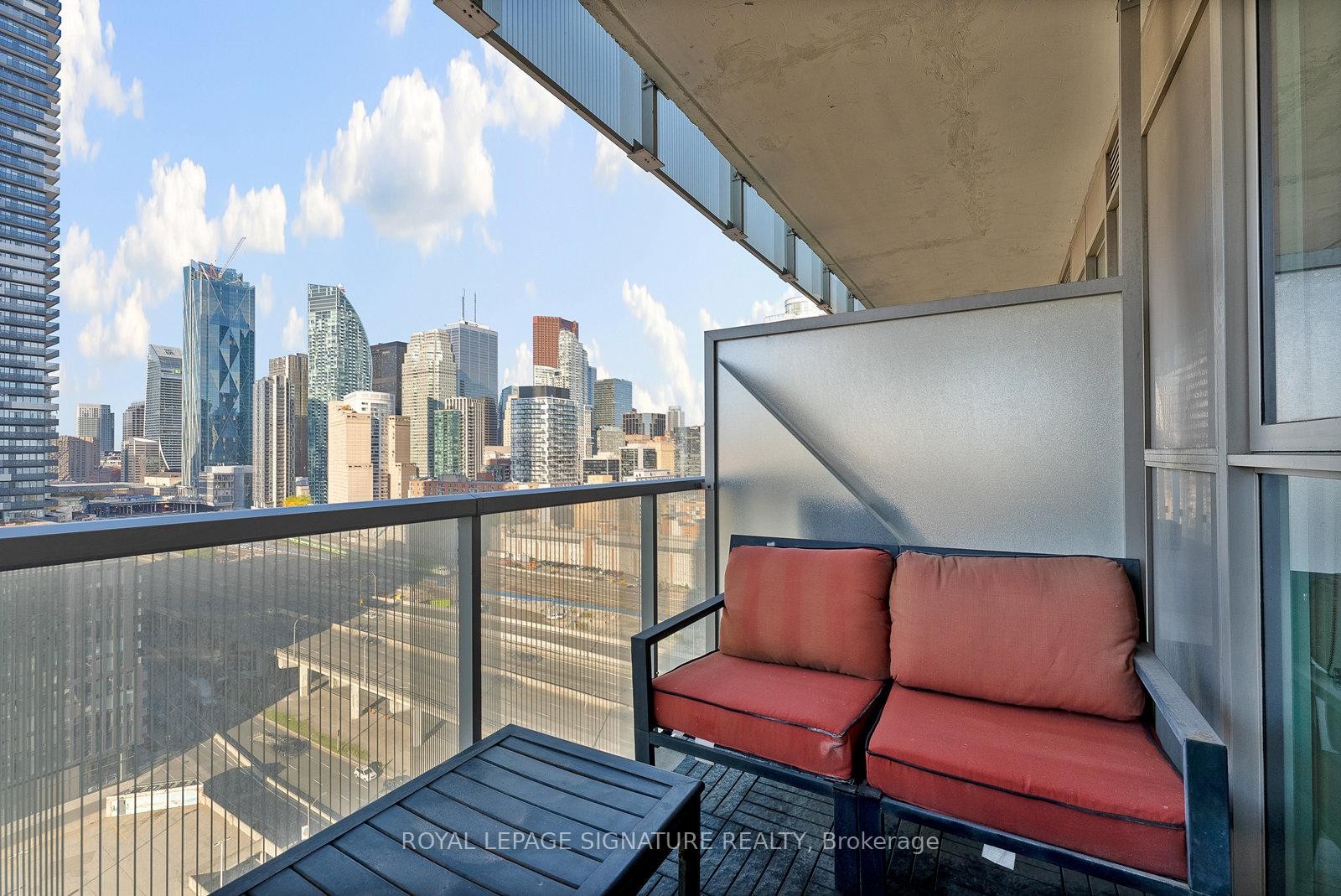 1509-15 Lower Jarvis Street, Toronto, ON - Outdoor With Balcony With Exterior