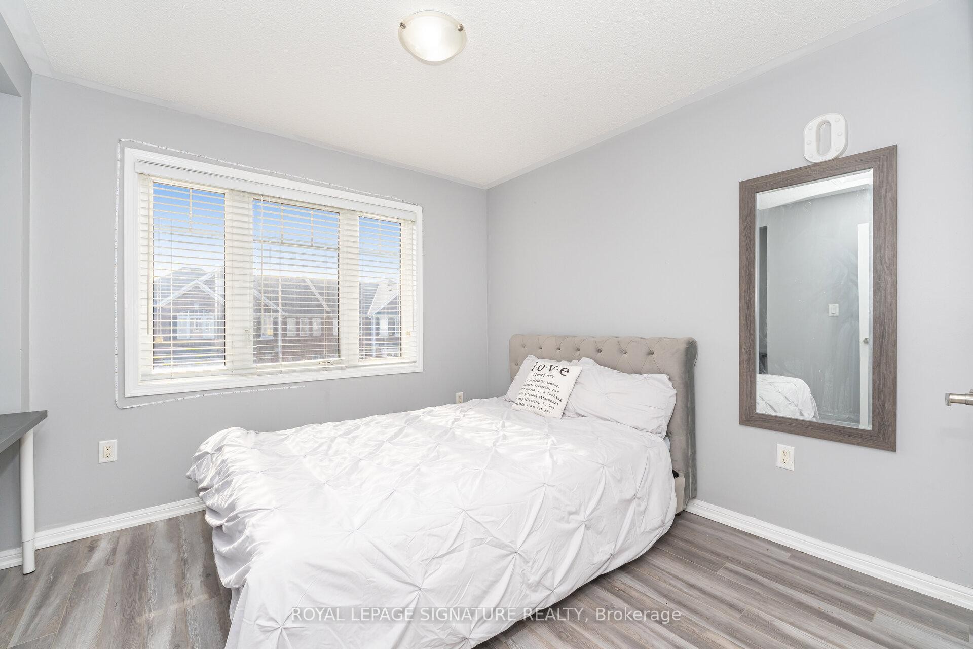 6 Baby Pointe Trail, Brampton, ON - Indoor Photo Showing Bedroom