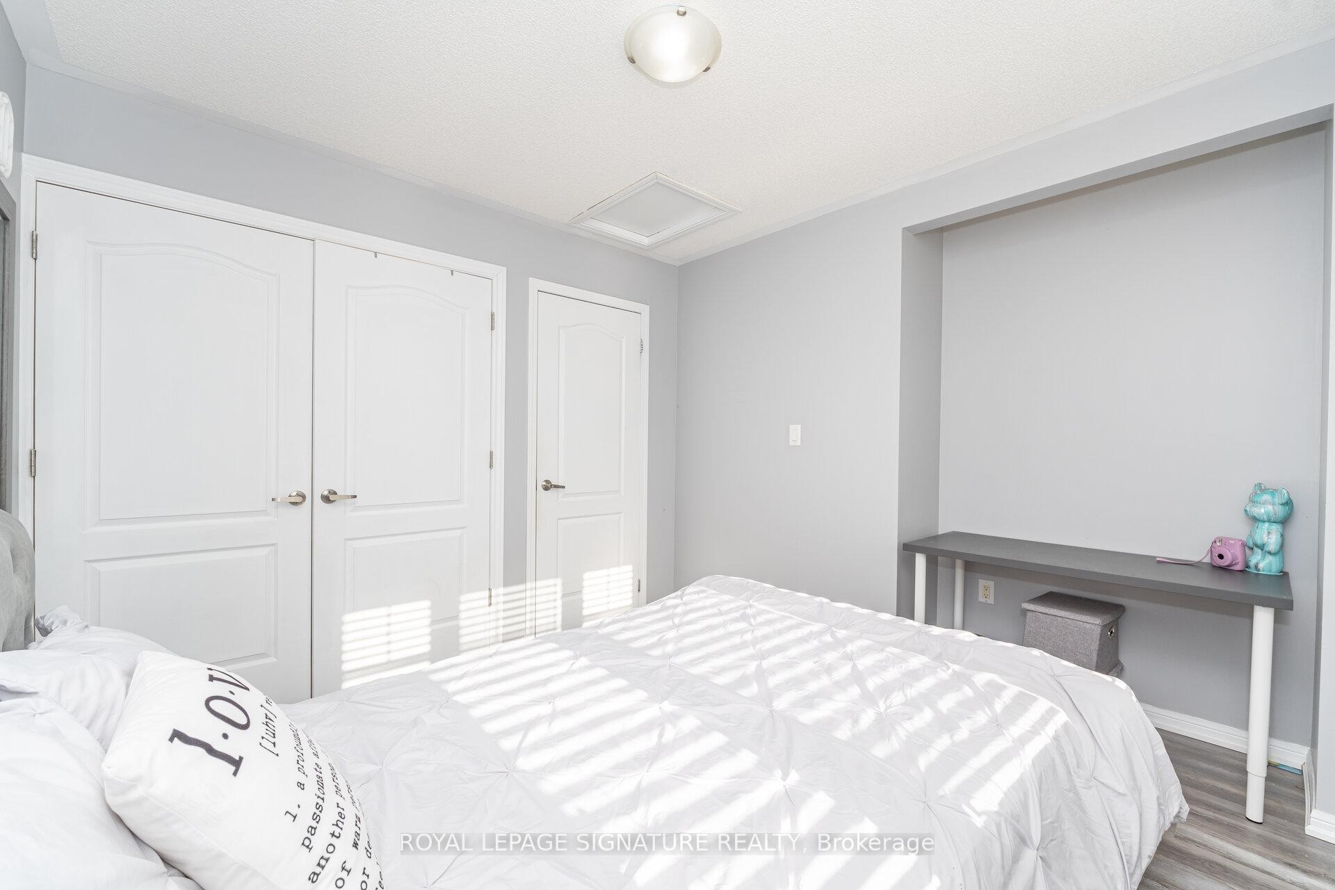 6 Baby Pointe Trail, Brampton, ON - Indoor Photo Showing Bedroom