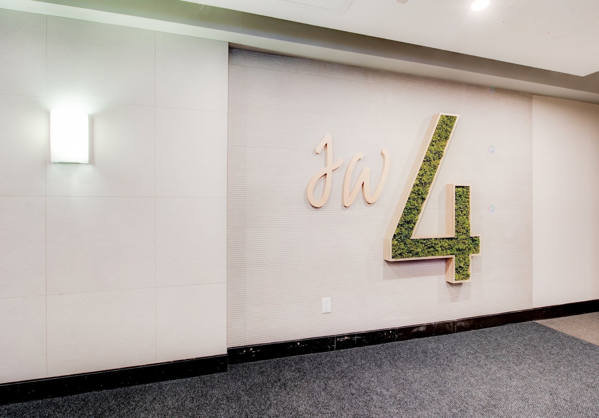 Hall d'entrée/Vestibule - 708-651 Rue De La Montagne, Montréal (Ville-Marie), QC - Indoor Photo Showing Other Room