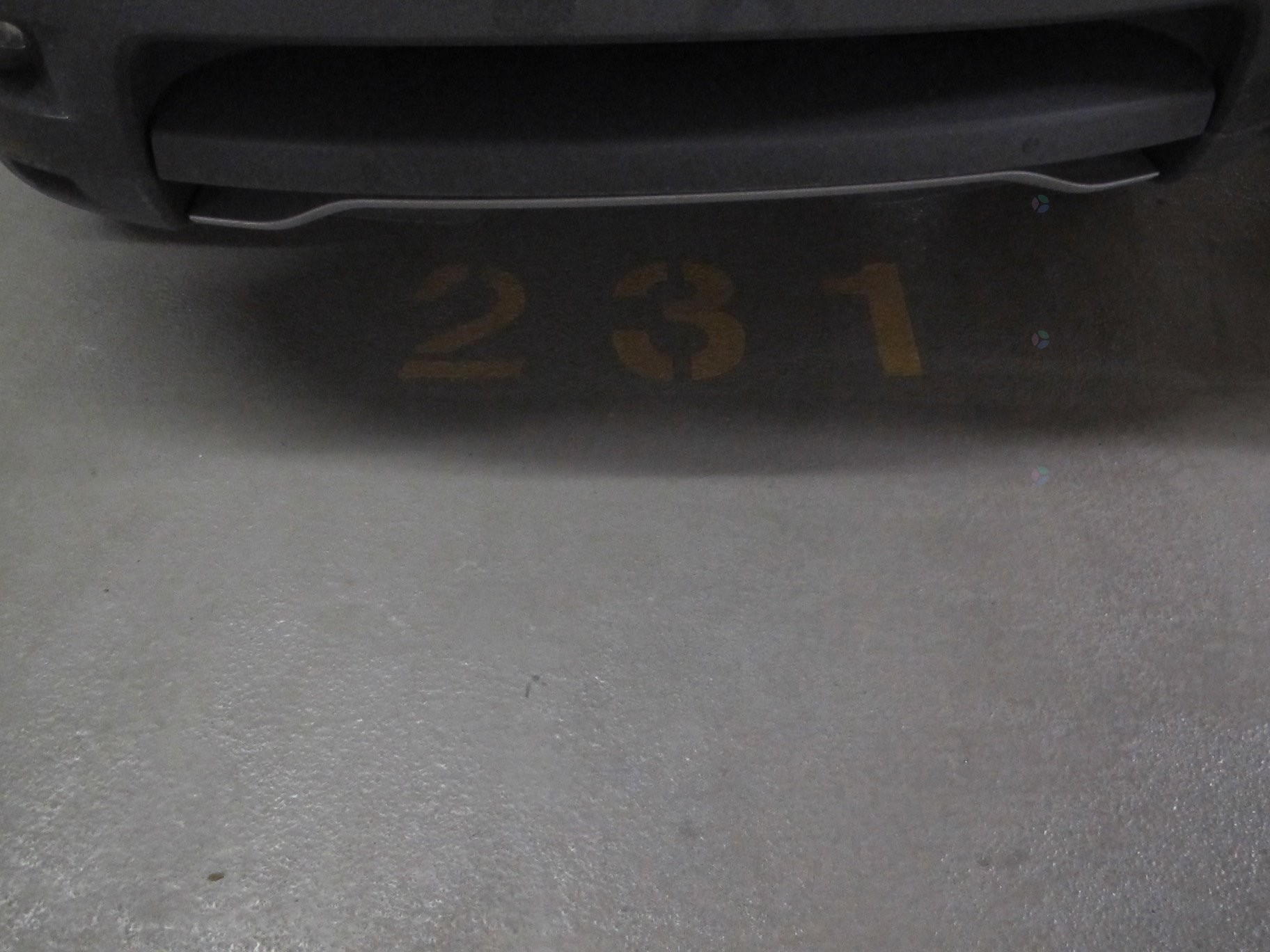 Stationnement - 708-651 Rue De La Montagne, Montréal (Ville-Marie), QC -