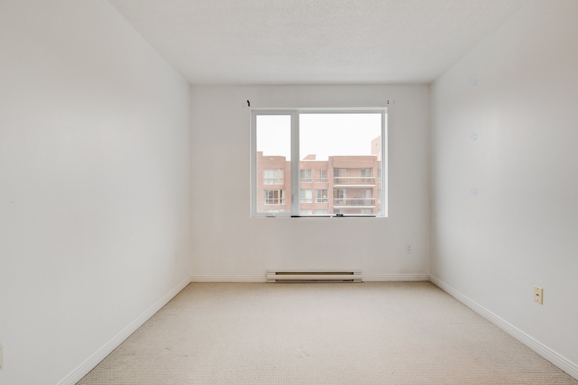 Chambre à coucher - 708-651 Rue De La Montagne, Montréal (Ville-Marie), QC - Indoor Photo Showing Other Room