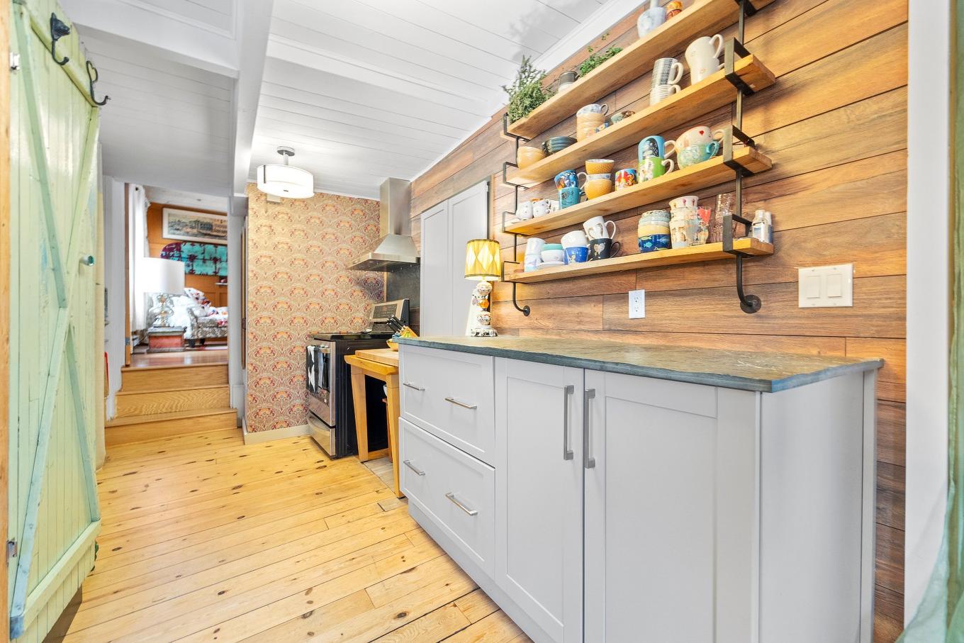 Cuisine - 1595 Ch. Du Lac-Des-Becs-Scie O., Saint-Sauveur, QC - Indoor