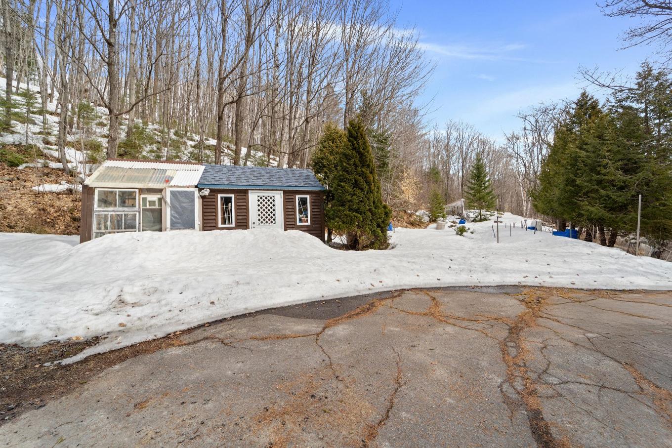 Cour - 1595 Ch. Du Lac-Des-Becs-Scie O., Saint-Sauveur, QC - Outdoor