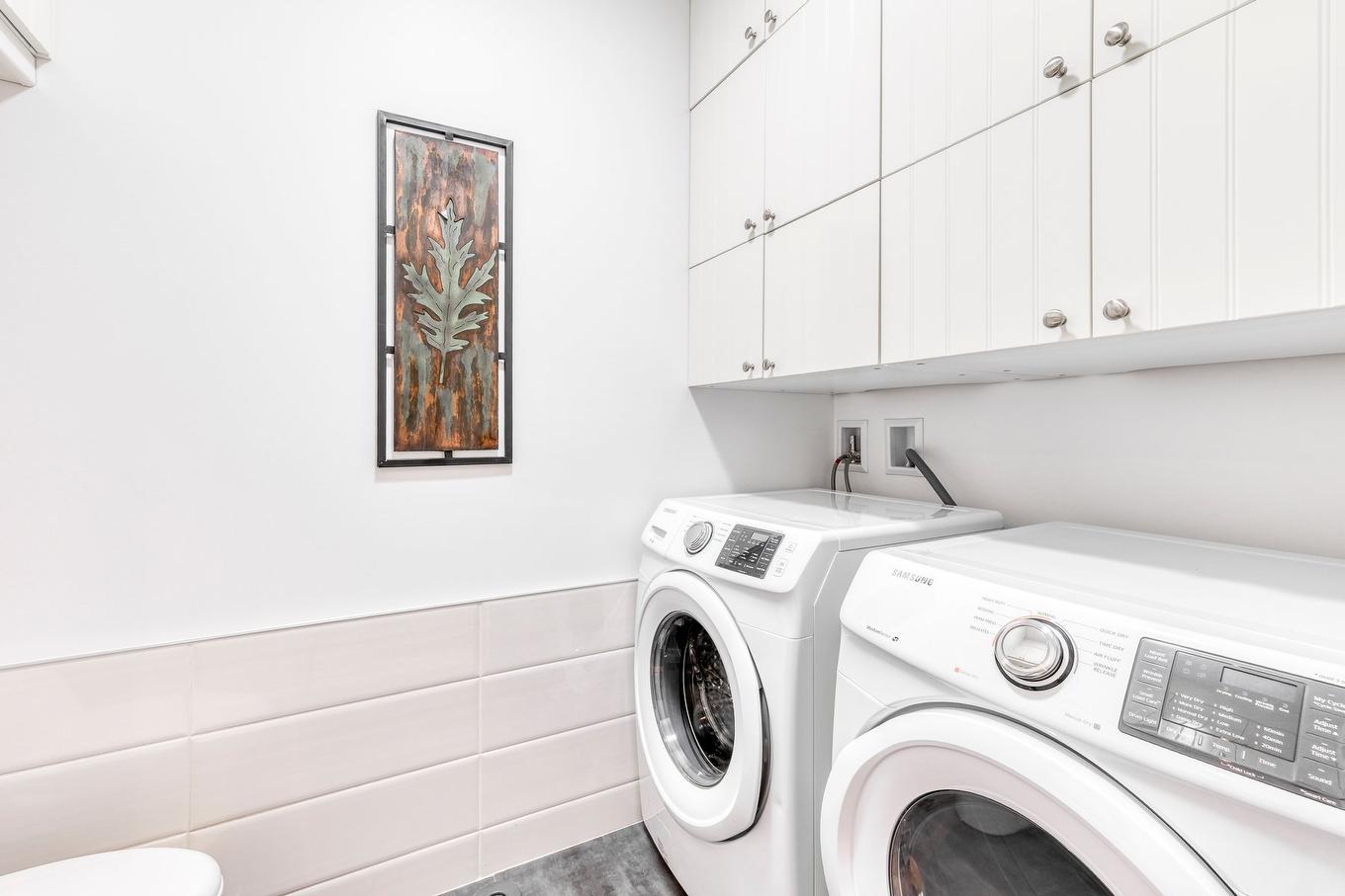 Salle de lavage - 1883 Rue Honoré-Beaugrand, Montréal (Mercier/Hochelaga-Maisonneuve), QC - Indoor Photo Showing Laundry Room