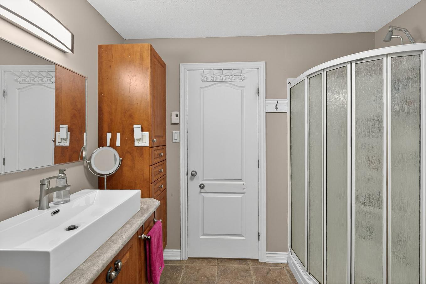 Salle de bains - 21 Ch. Guindon, Lochaber-Partie-Ouest, QC - Indoor Photo Showing Bathroom