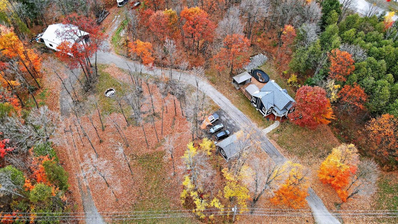 Photo aérienne - 21 Ch. Guindon, Lochaber-Partie-Ouest, QC - Outdoor With View