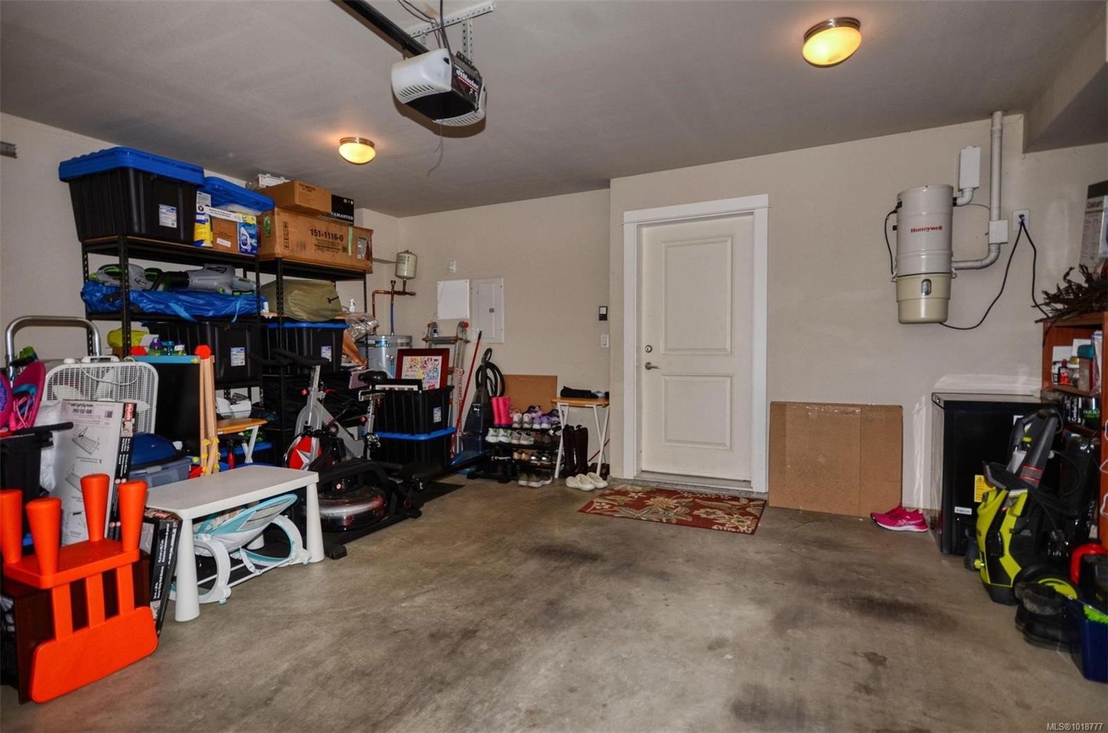 992 Dunford Ave, Langford, BC