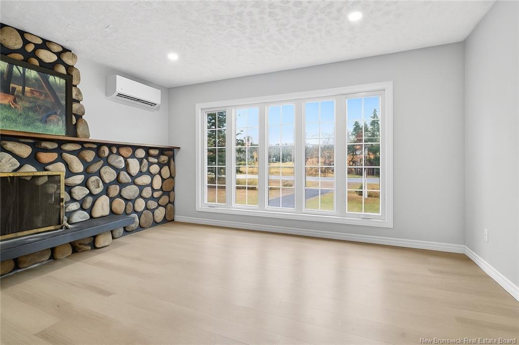 10406 Route 134, Saint-Louis-De-Kent, NB