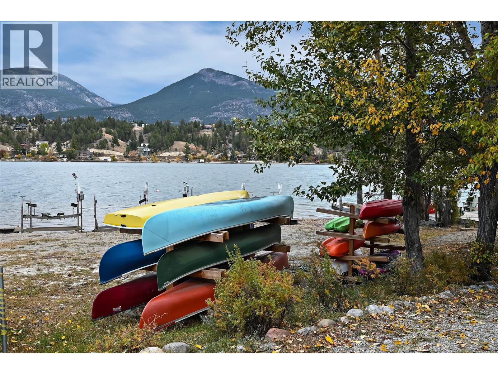 1614 Lower Lakeview Lane, Invermere, BC - Outdoor With Body Of Water