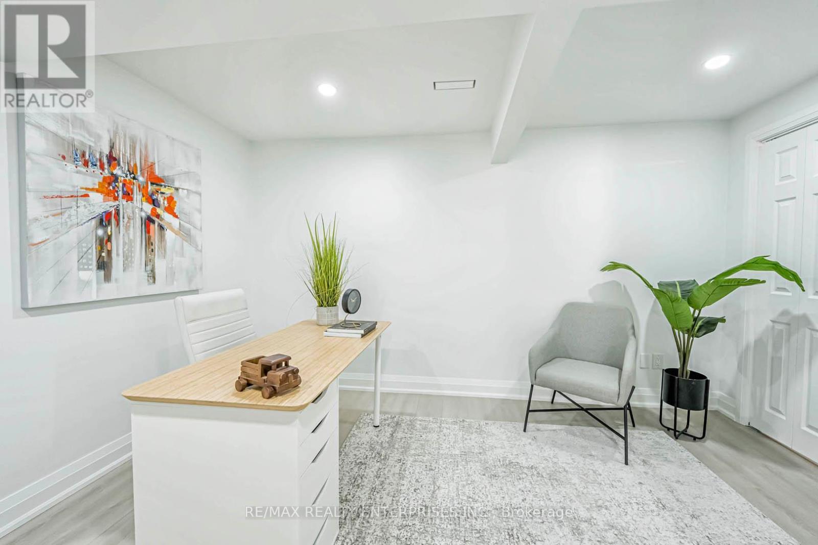 37 - 6679 Shelter Bay Road, Mississauga, ON - Indoor Photo Showing Other Room