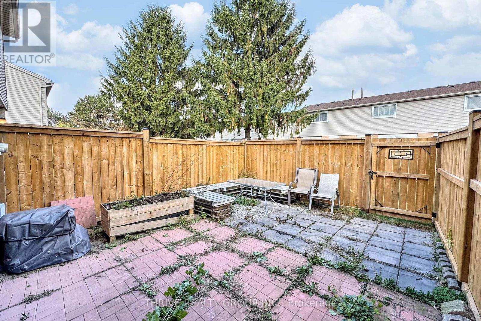 80 - 40 Tiffany Drive, London East (East I), ON - Outdoor