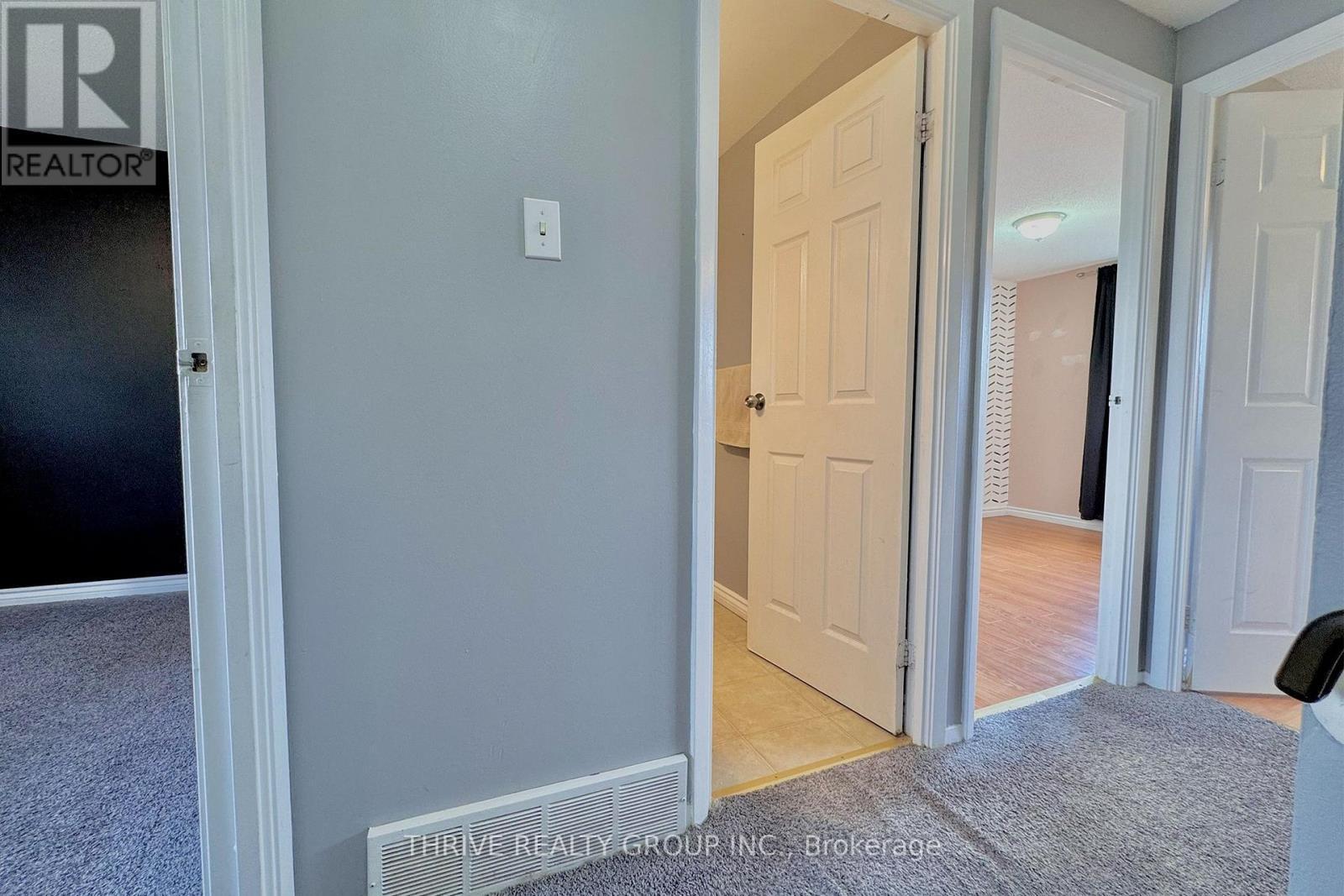 80 - 40 Tiffany Drive, London East (East I), ON - Indoor Photo Showing Other Room