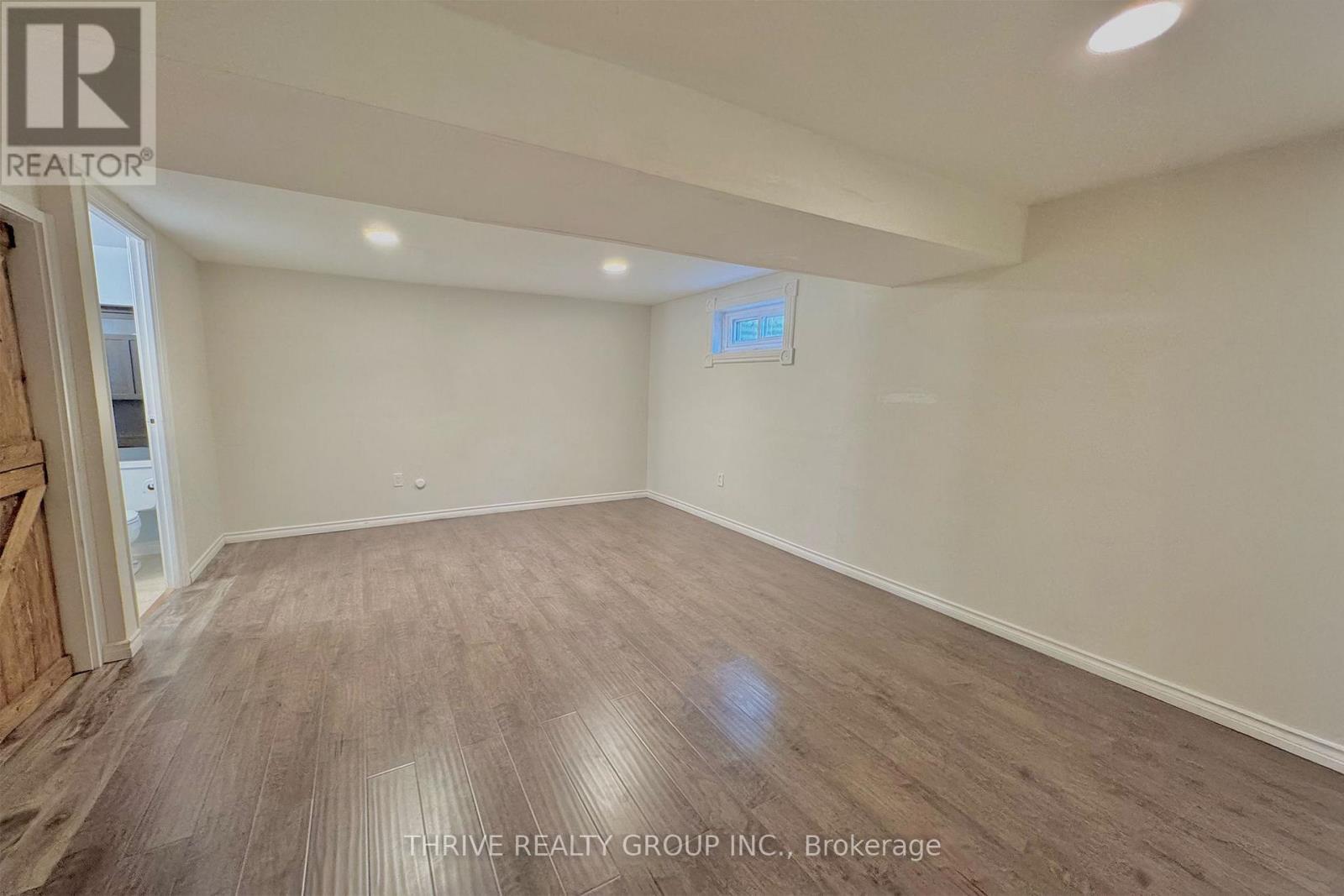 80 - 40 Tiffany Drive, London East (East I), ON - Indoor