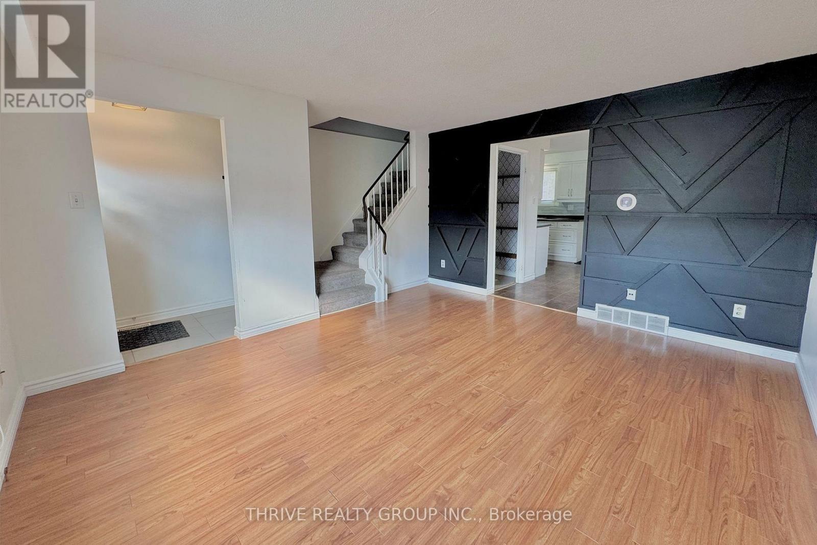 80 - 40 Tiffany Drive, London East (East I), ON - Indoor Photo Showing Other Room