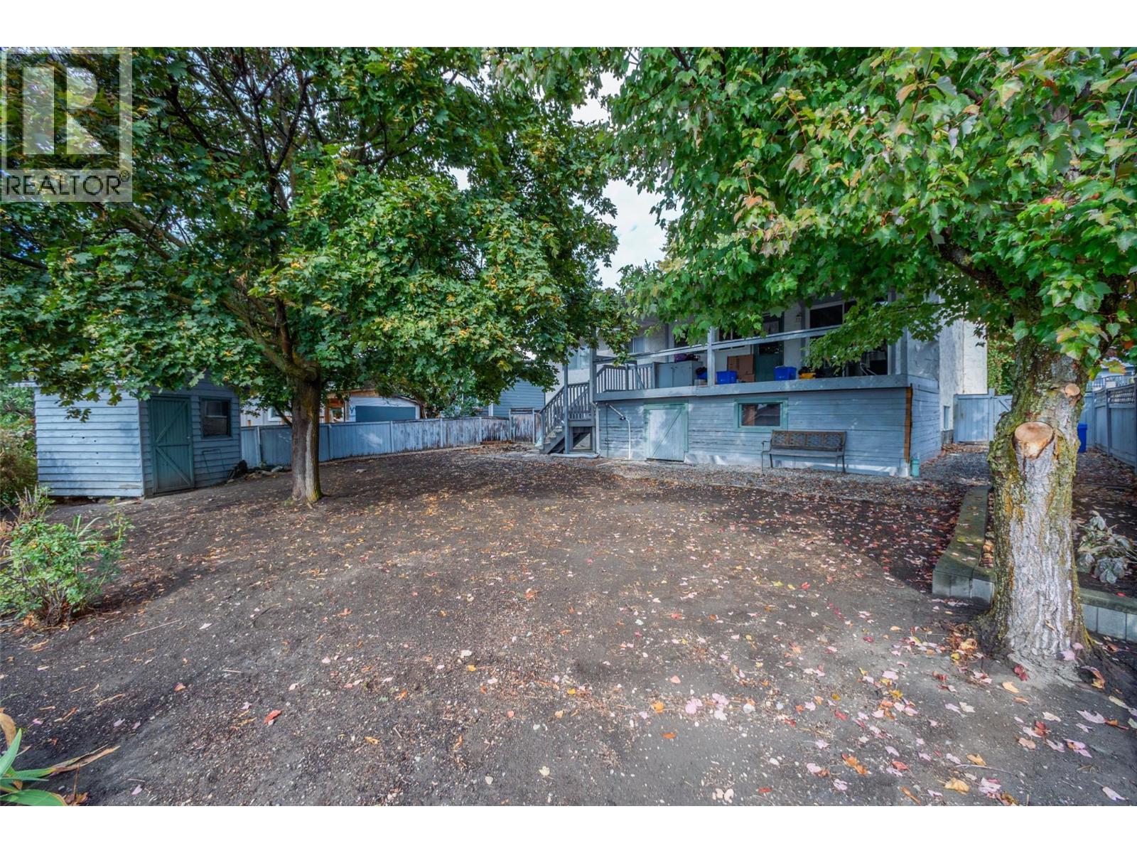 1012 33 Avenue, Vernon, BC - Outdoor