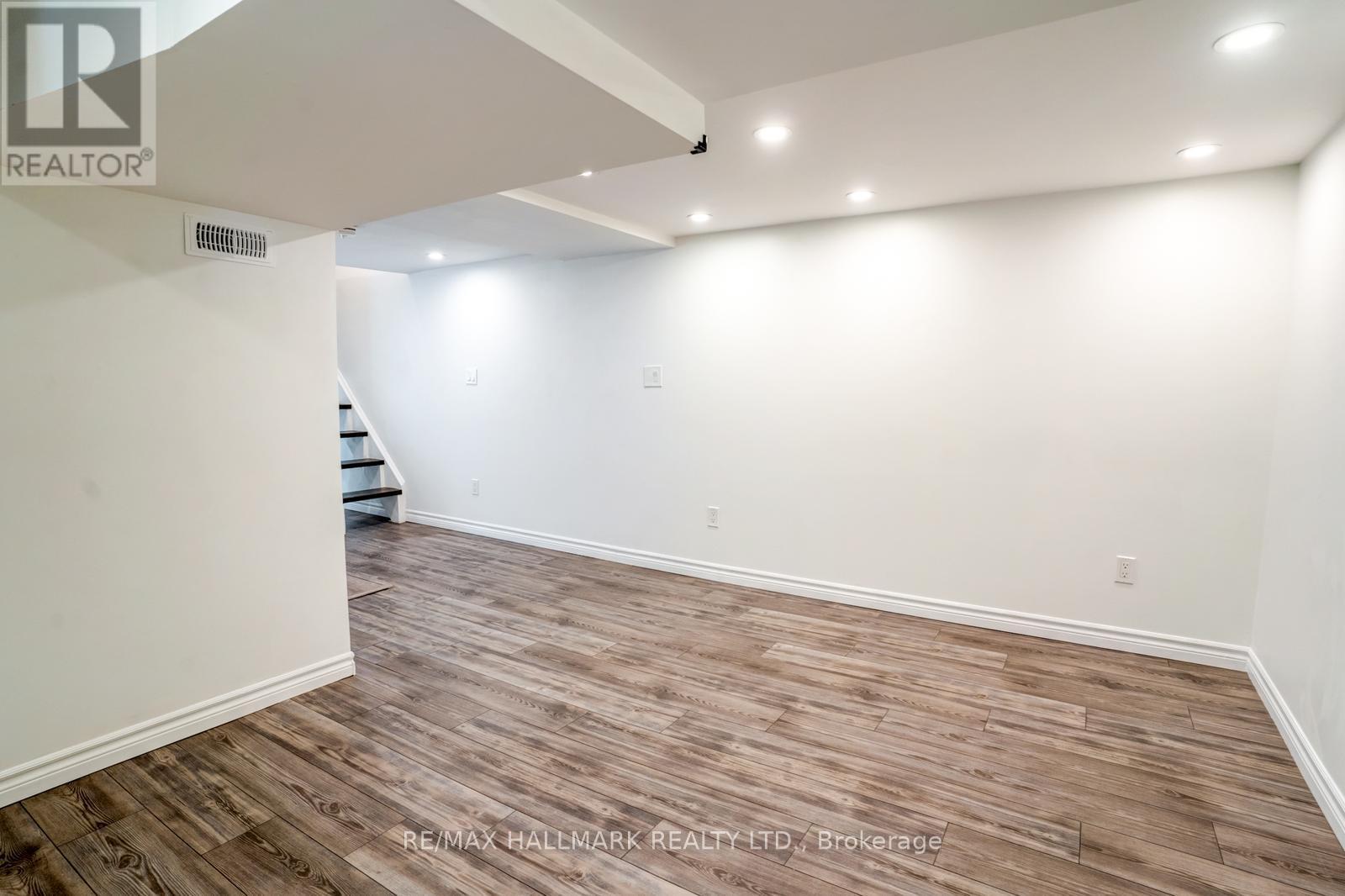 47 Hazelwood Avenue, Toronto, ON - Indoor Photo Showing Other Room