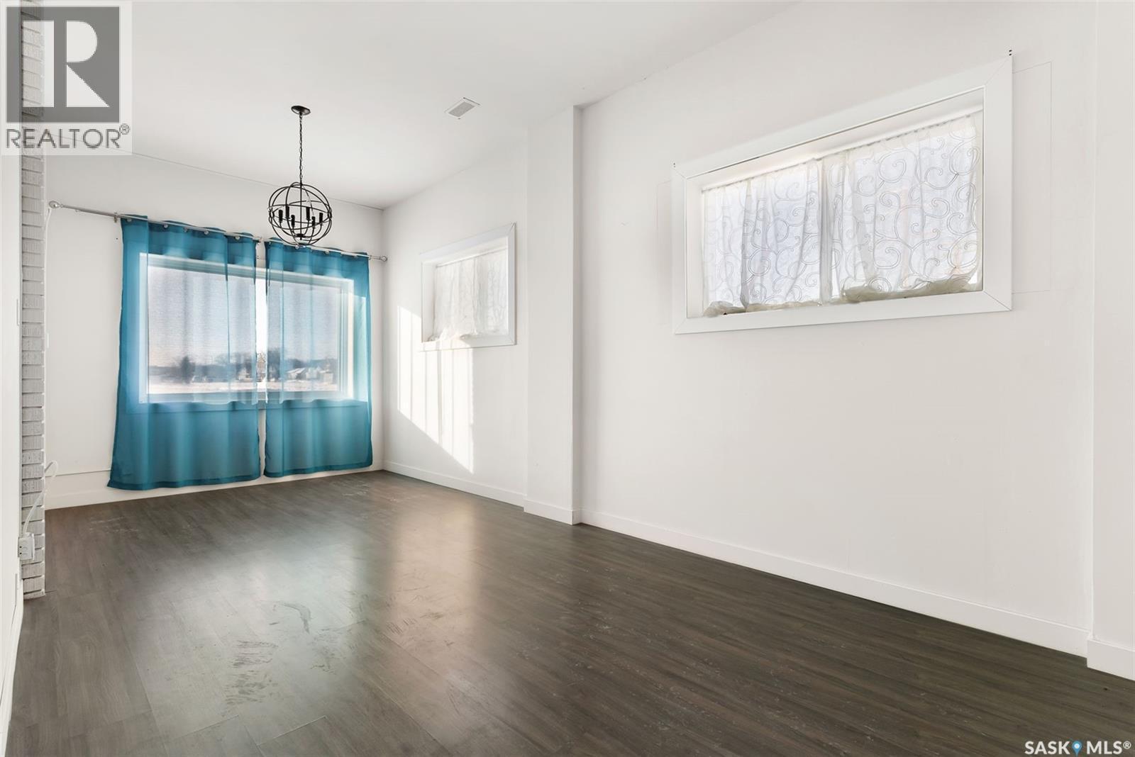 1174 Albert Street, Regina, SK - Indoor Photo Showing Other Room