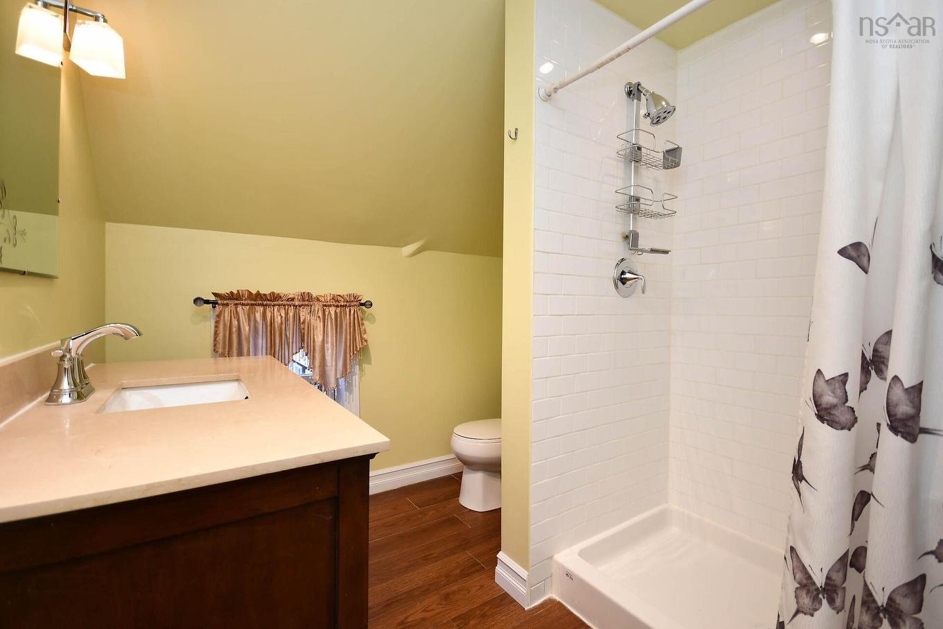 12 Provost Street, Dartmouth, NS