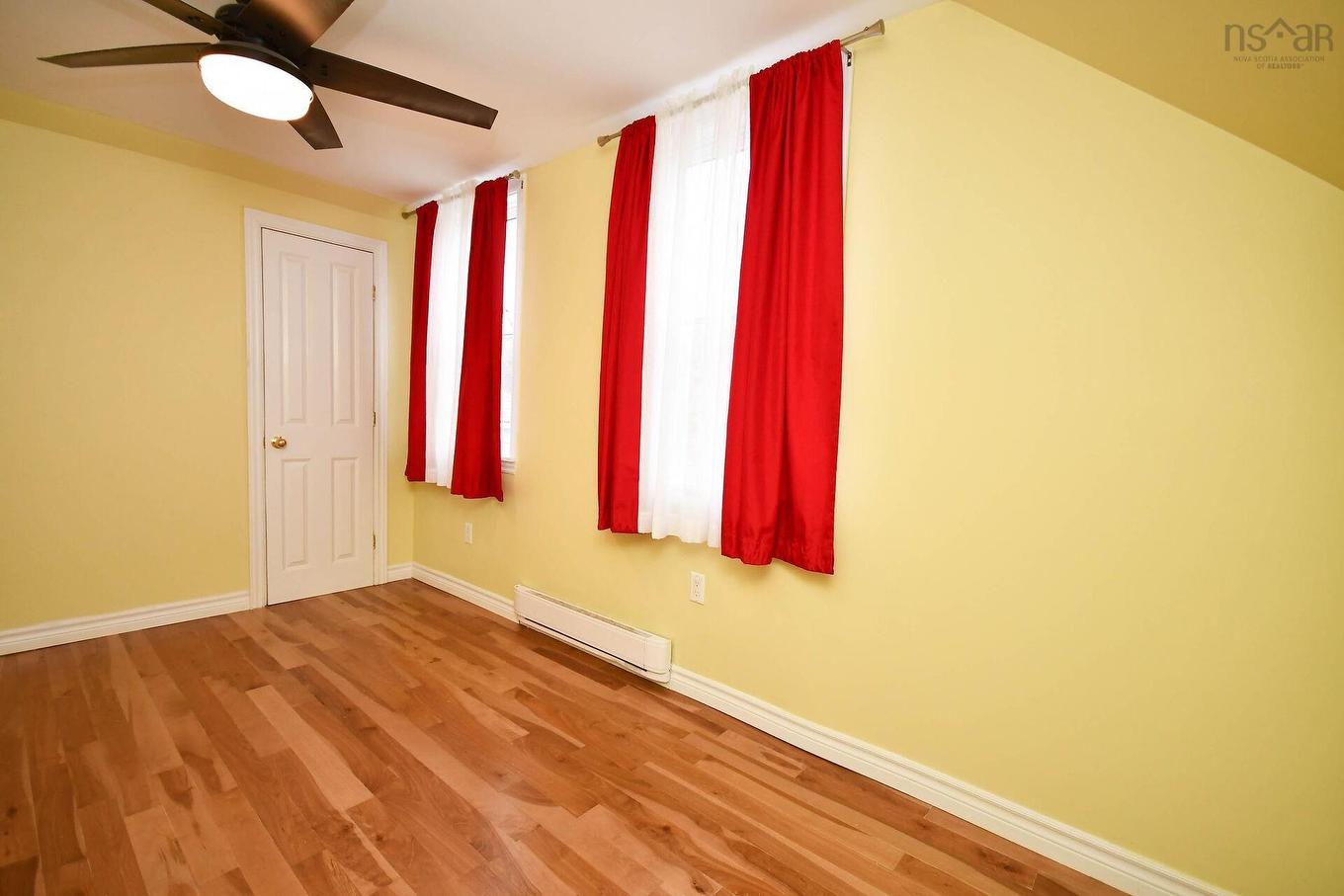 12 Provost Street, Dartmouth, NS