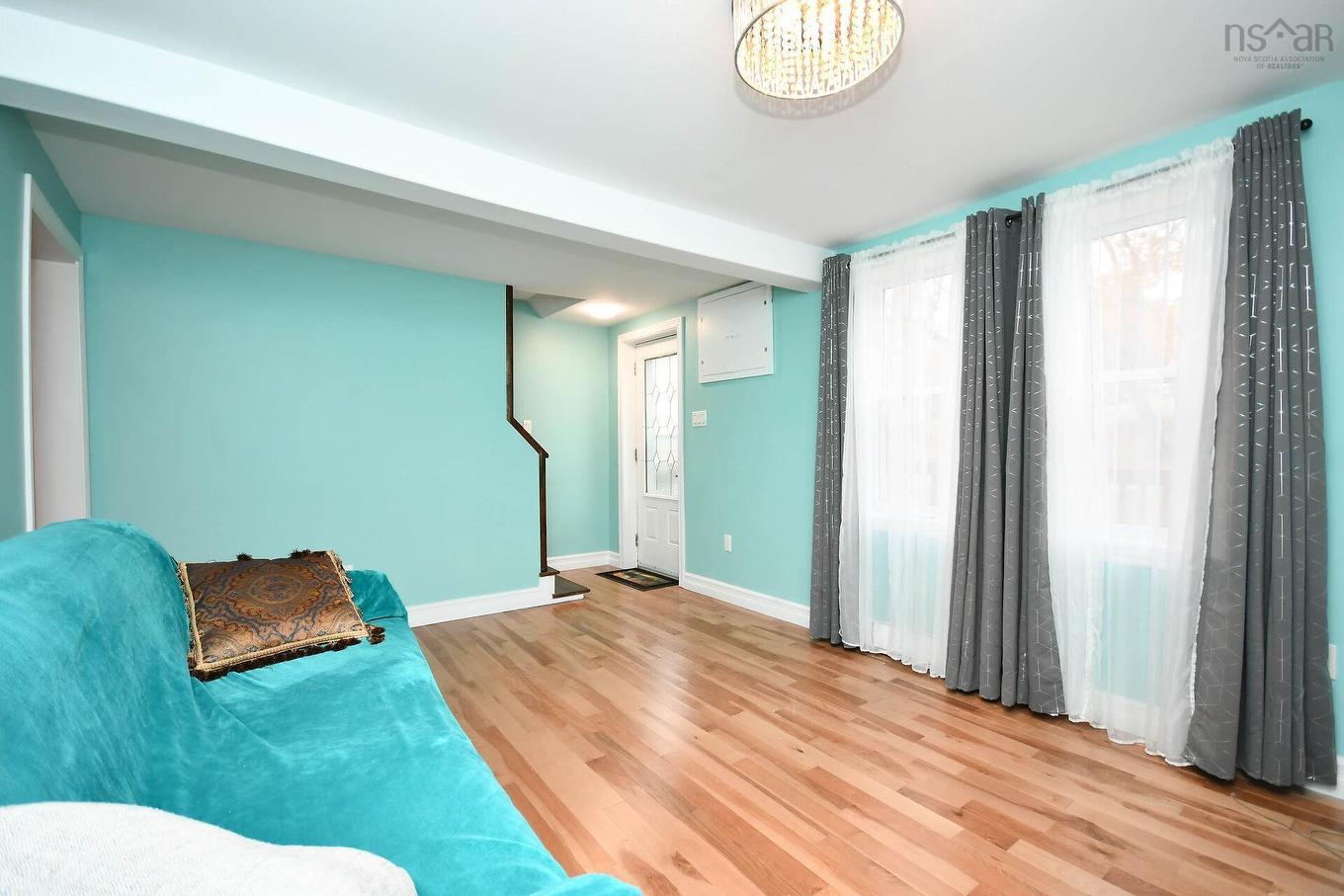 12 Provost Street, Dartmouth, NS