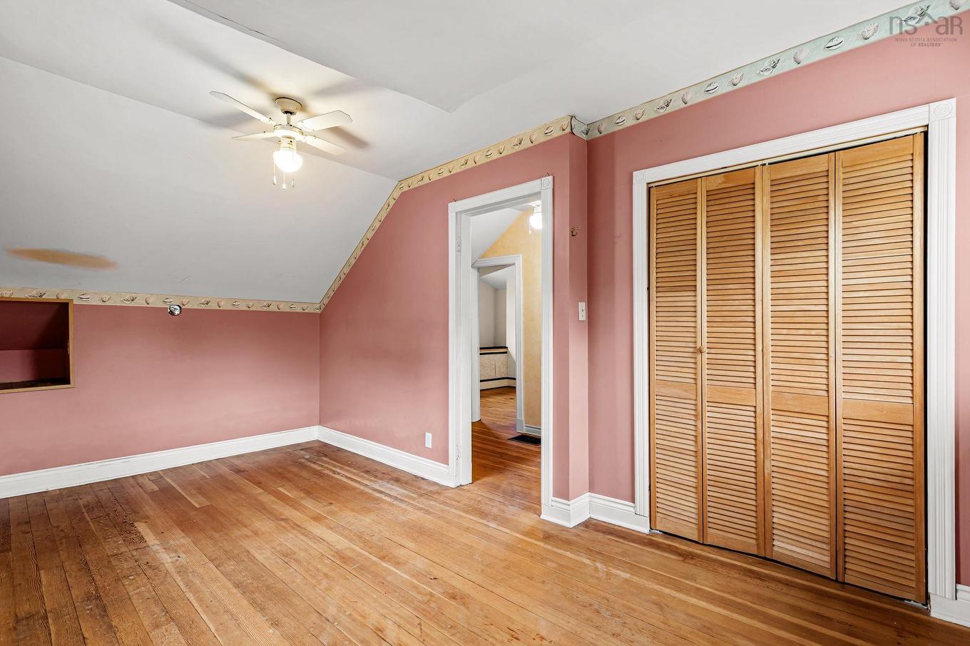 17 Idlewylde Road, Halifax, NS