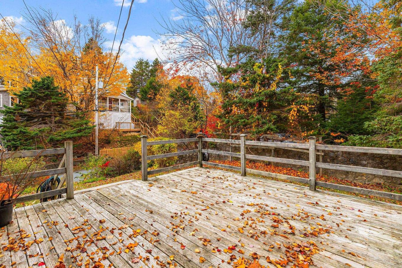 17 Idlewylde Road, Halifax, NS