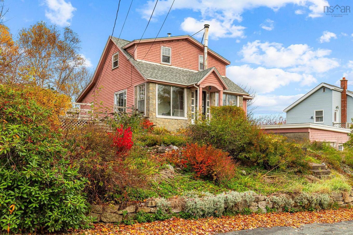 17 Idlewylde Road, Halifax, NS