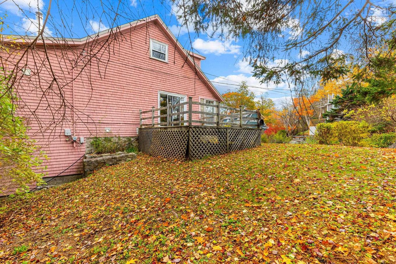 17 Idlewylde Road, Halifax, NS