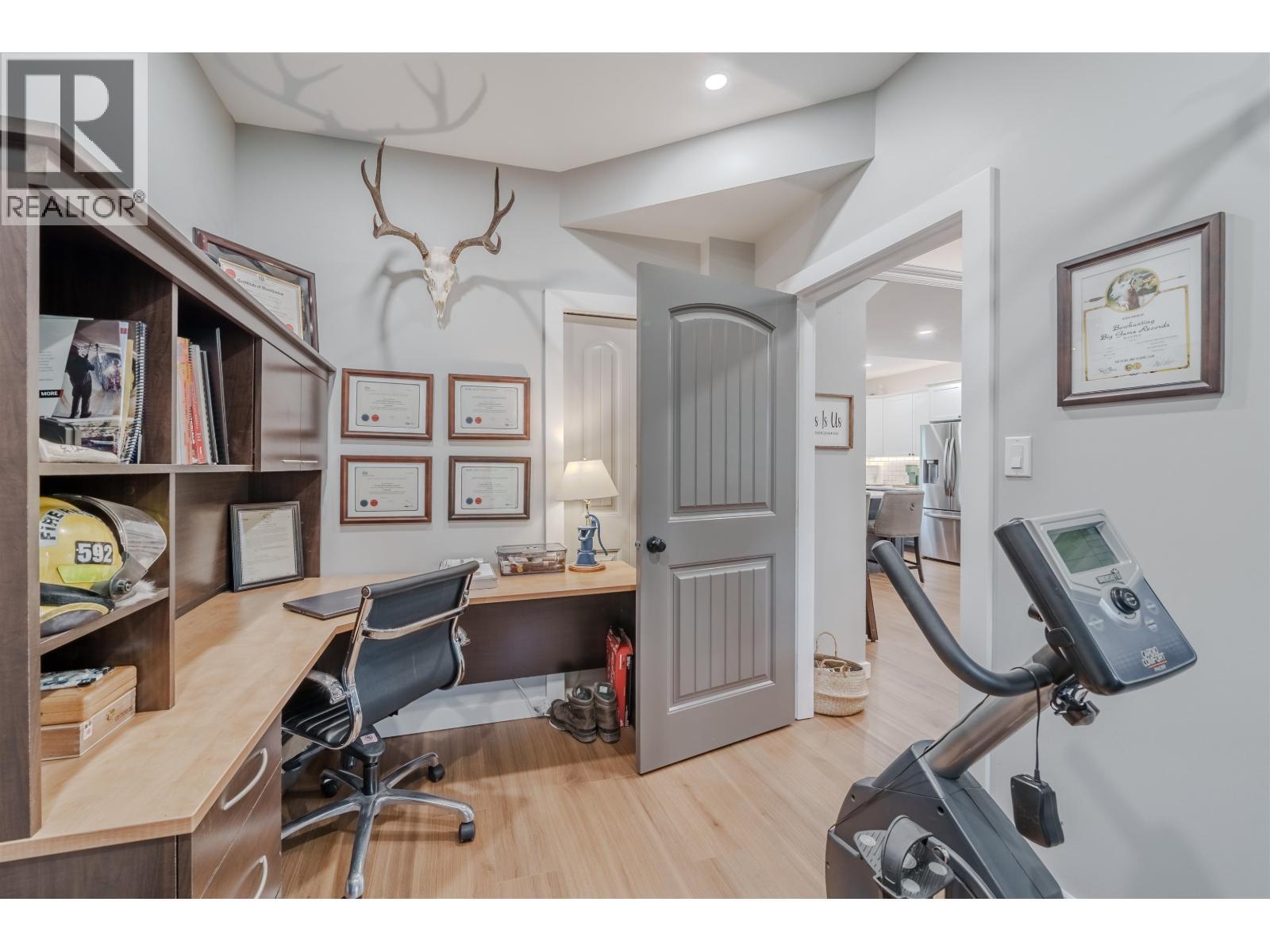 4908 Kitwanga Drive, 108 Mile Ranch, BC - Indoor