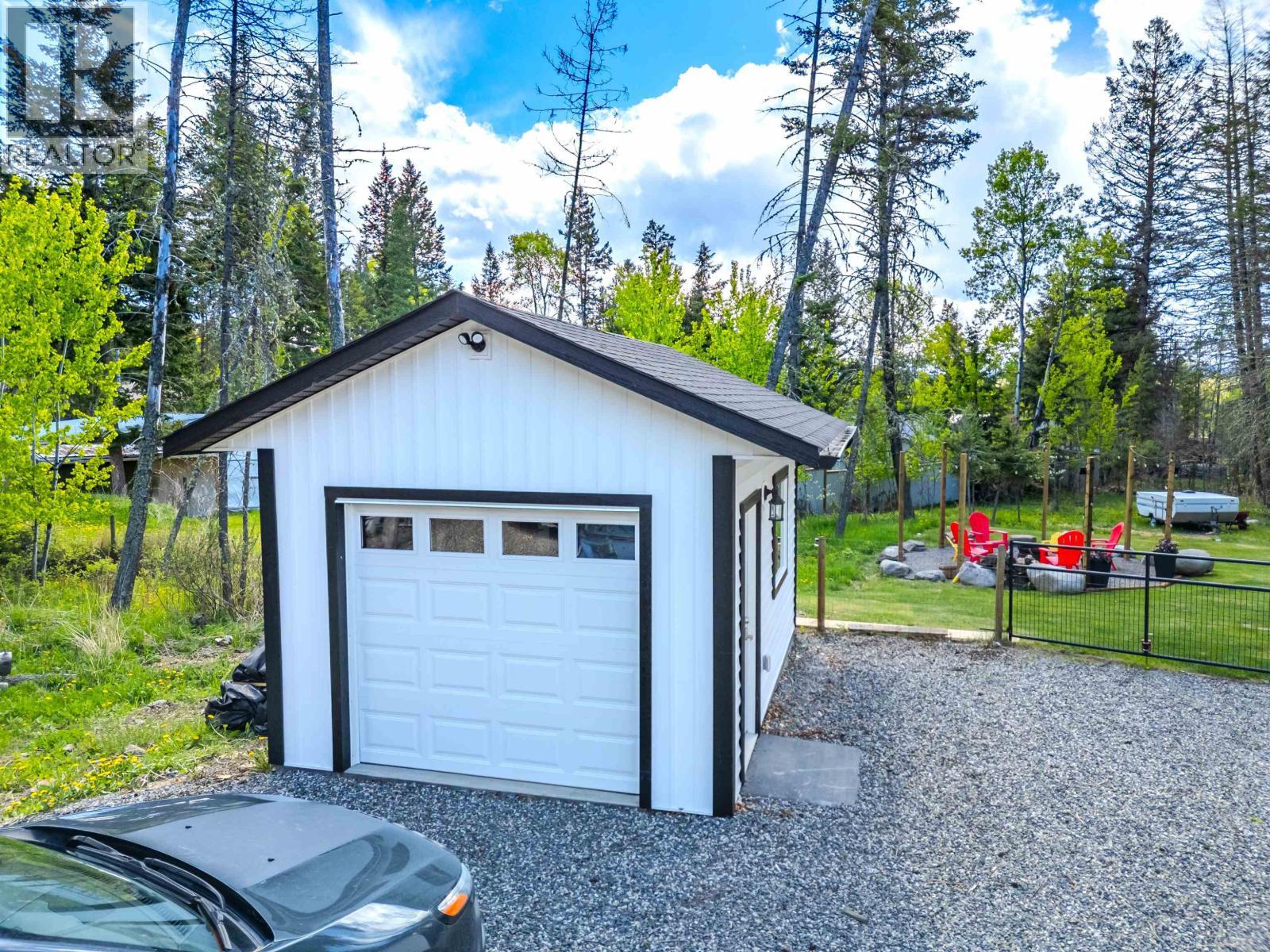 4908 Kitwanga Drive, 108 Mile Ranch, BC - Outdoor