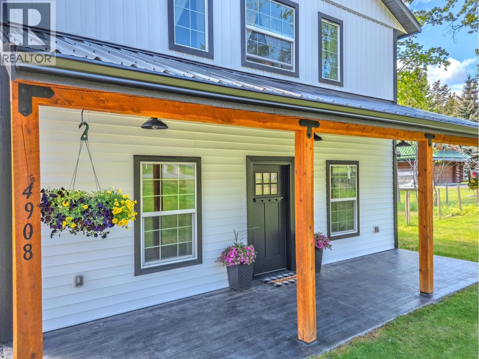 4908 Kitwanga Drive, 108 Mile Ranch, BC - Outdoor With Exterior