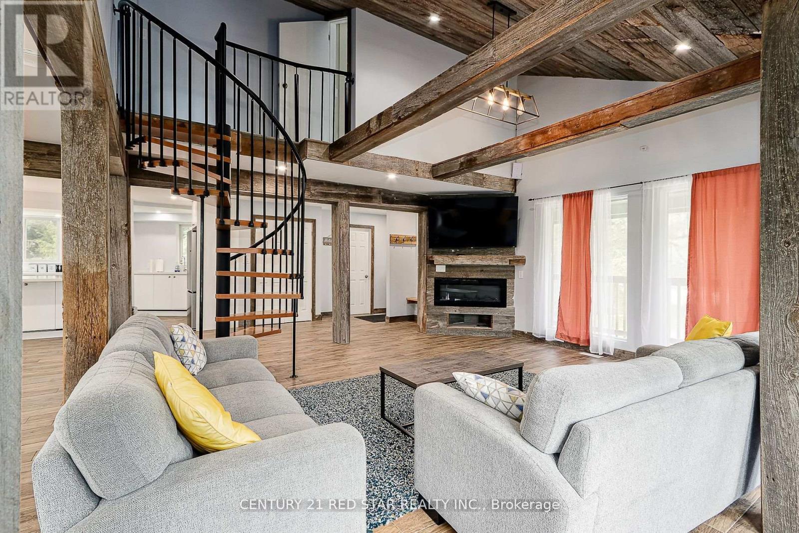 112 Nordic Road, Blue Mountains, ON - Indoor With Fireplace