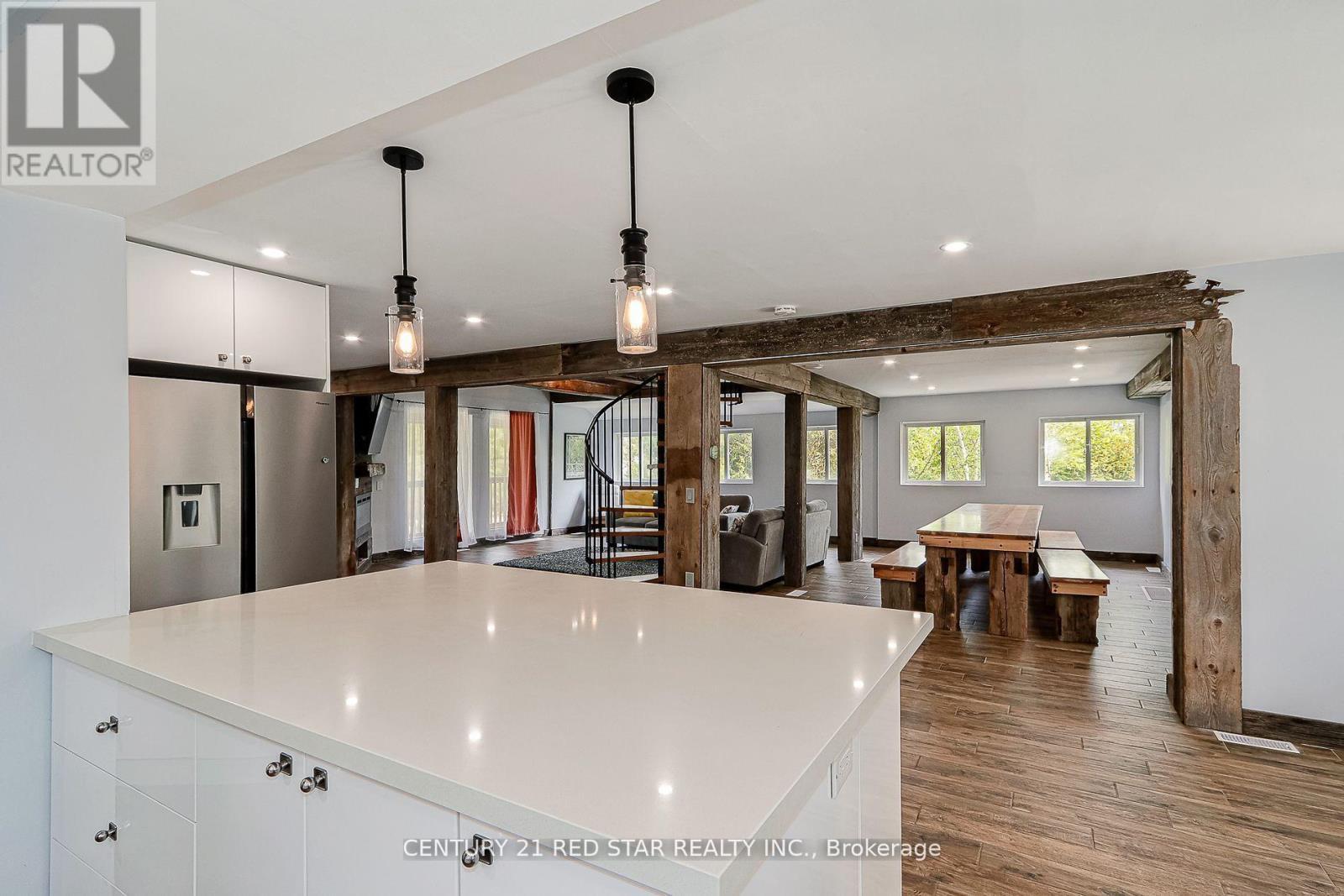 112 Nordic Road, Blue Mountains, ON - Indoor Photo Showing Other Room