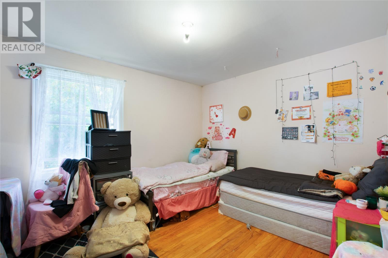 5 Blackwood Place, St Johns, NL - Indoor Photo Showing Bedroom