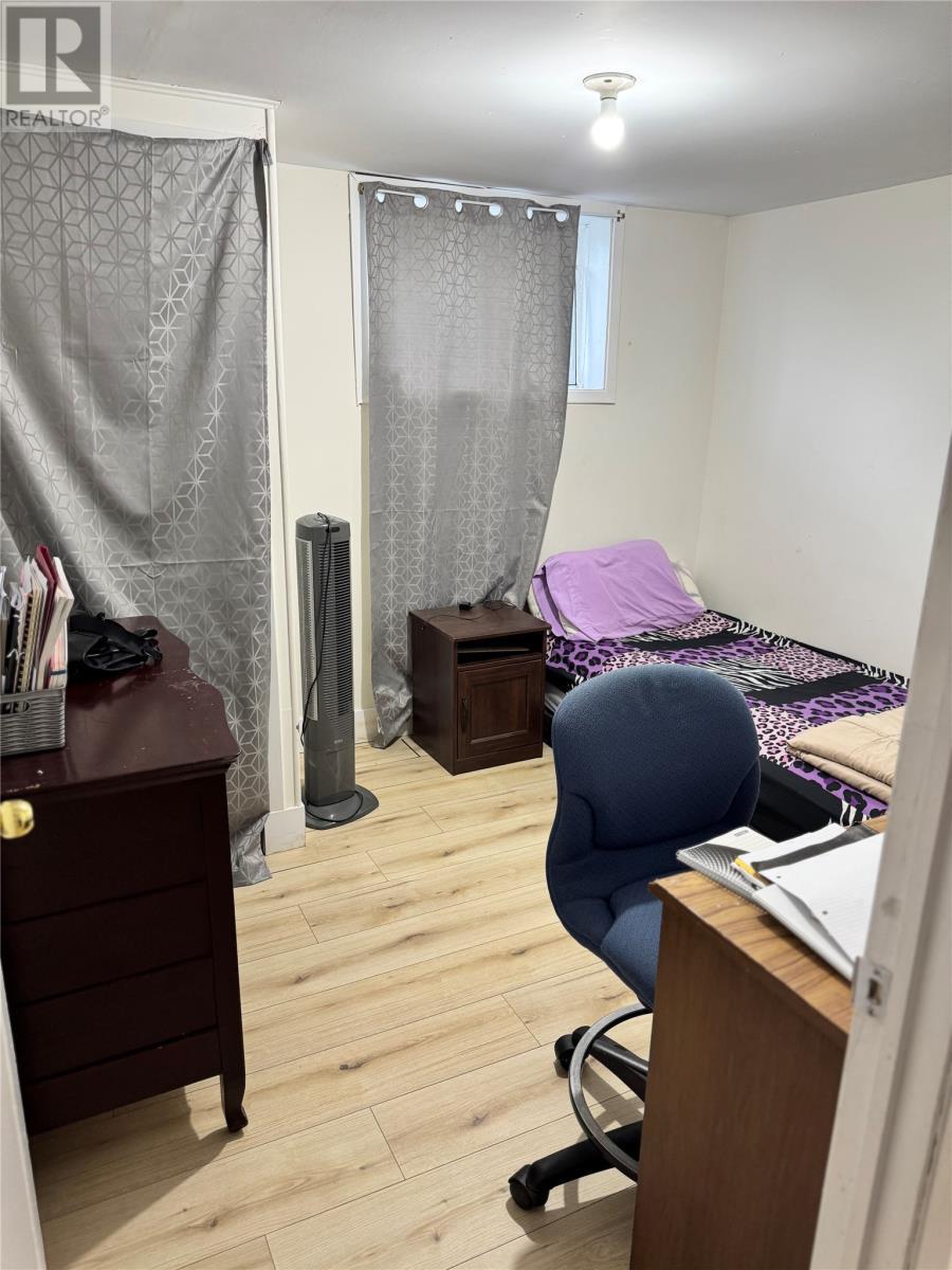 5 Blackwood Place, St Johns, NL - Indoor